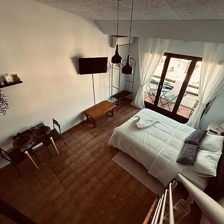 One Loft & Style Blue Canal *